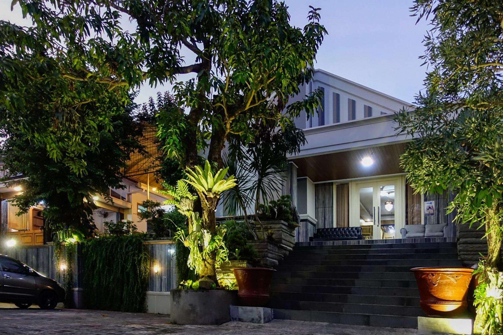 בנדר למפונג Urbanview Alfiya Hotel Lampung מראה חיצוני תמונה
